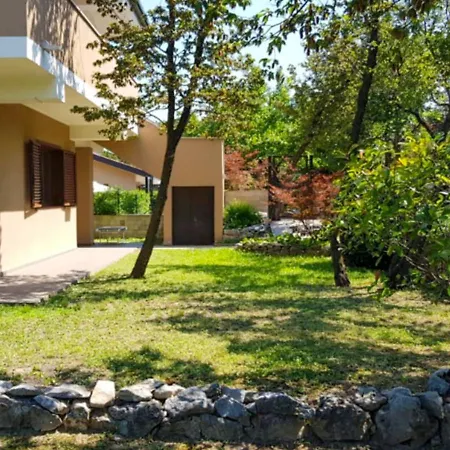 Locazione Turistica Mare Azzurro-4 Apartment